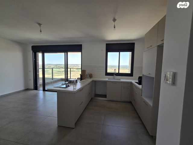 דירה, יער ביריה 6, נופי בן שמן, לוד