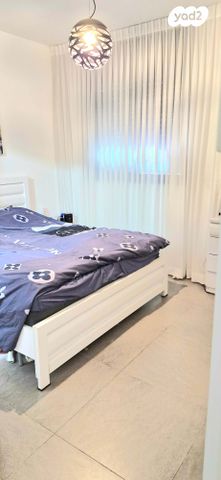 דירת גן, גרטי וקרל קורי 3, פסגות אפק, ראש העין