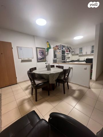 דירה, מוריה 21, רובע ה', אריאל