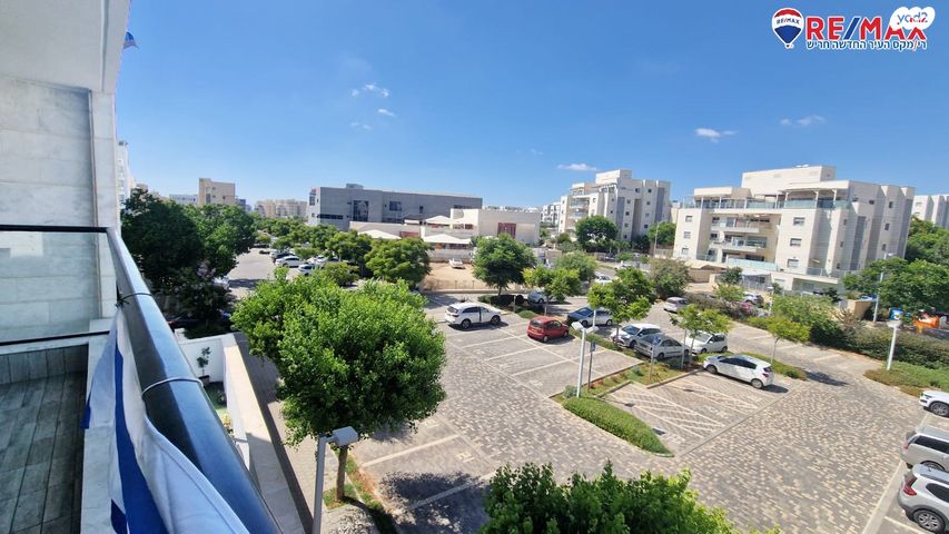 דירה, רובין 6, אבני חן, חריש