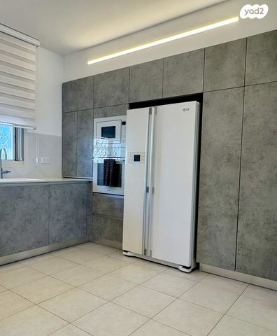 דירה, שבט אשר 2, רובע י"ב, אשדוד