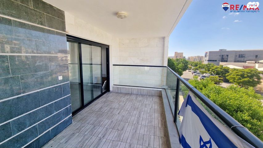 דירה, רובין 6, אבני חן, חריש