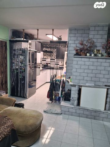 דירה, שדרות זלמן שז"ר 25, עין שרה, נהריה