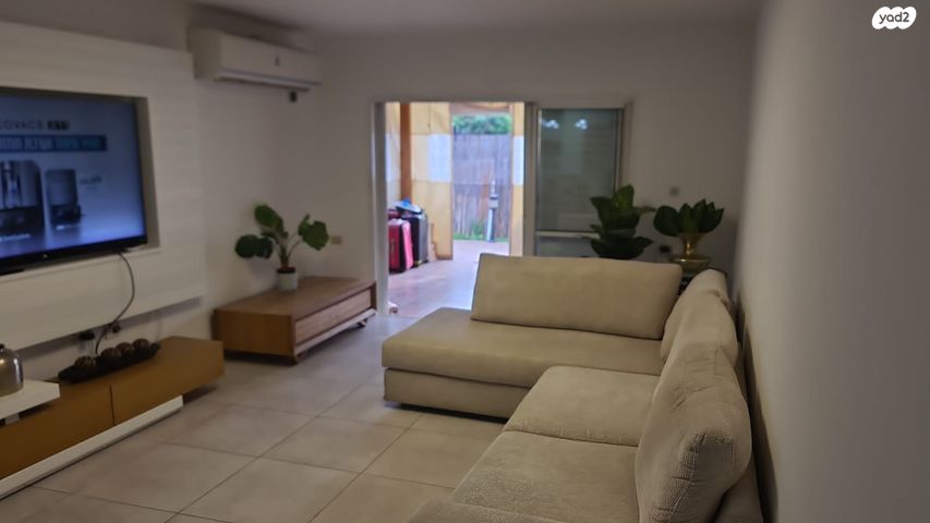 דירת גן, בית הערבה 16, קרית גנים, ראשון לציון