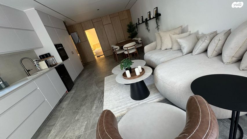 דירת גן, יחיא קאפח 9, בית ישראל, ירושלים