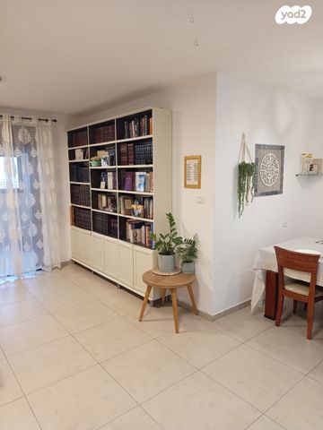 דירה, מעפילי אגוז 27, קרית רבין, בית שאן