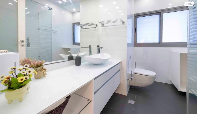 דירת גן, יוסי בנאי 18, קרית האמנים, מצליח, רמלה