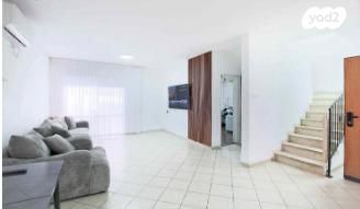 בית פרטי/ קוטג', גונן 11, גבעת אלונים, יקנעם עילית