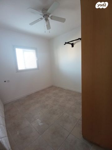 דירה, עין עקרבים 25, המעיינות, שחמון, רובע 8, אילת