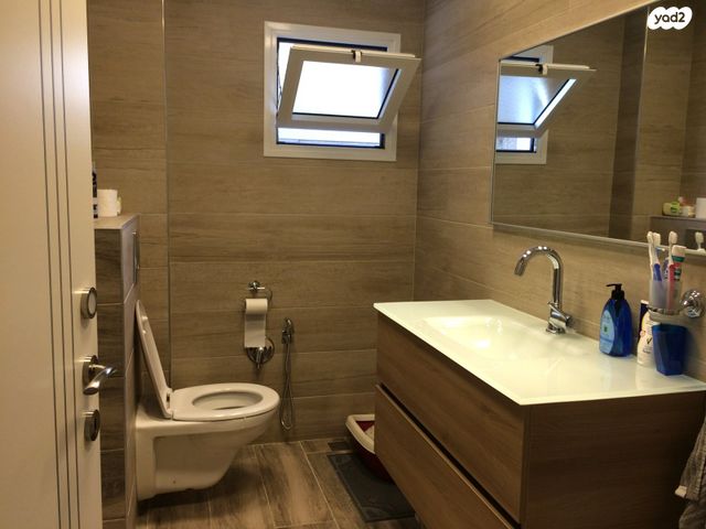 דירה, ליבורנו 5, רמת הנשיא, בת ים