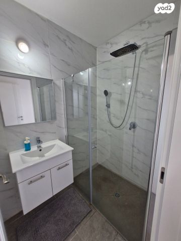 דירה, מרים ילן שטקליס 3, נאות שדה, רעננה