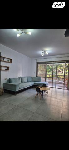 דירה, יצחק בן צבי 4, מתחם 200, הוד השרון