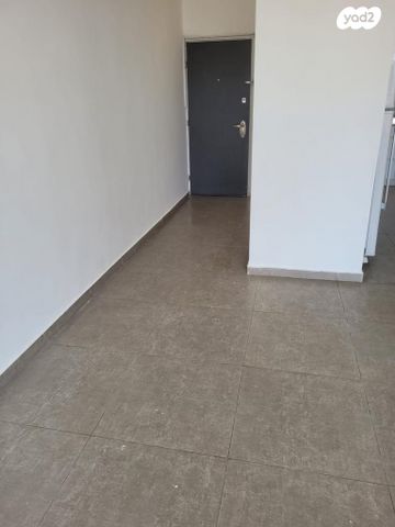 דירה, מעלות 9, נאות יהודית ונווה ארזים, חולון