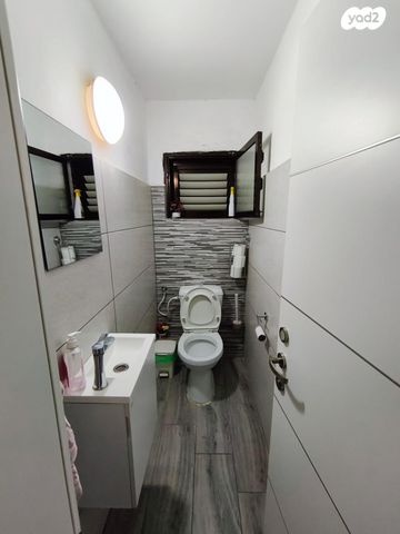 דירה, יצחק בן צבי 19, משכנות, רמלה