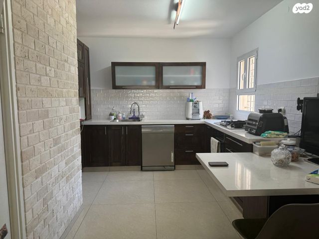 דירה, קלמן ביאלר 1, רחובות החדשה, רחובות