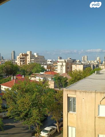 דירה, אנילביץ' 25, לב העיר, בת ים