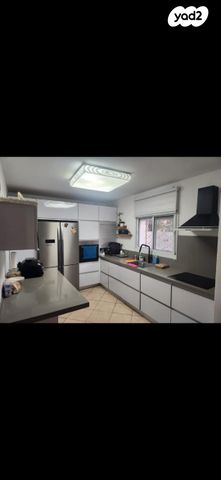 בית פרטי/ קוטג', סביון 21, נווה נוי, באר שבע