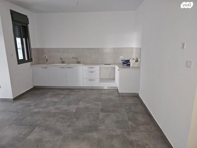 דירה, לח"י 13, שאר העיר, בני ברק