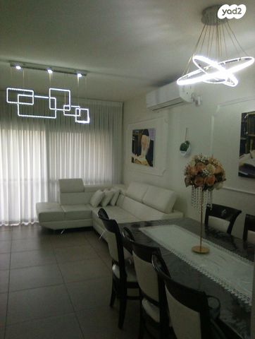 דירה, הרב גרשונוביץ' 14, נטעים, נתיבות