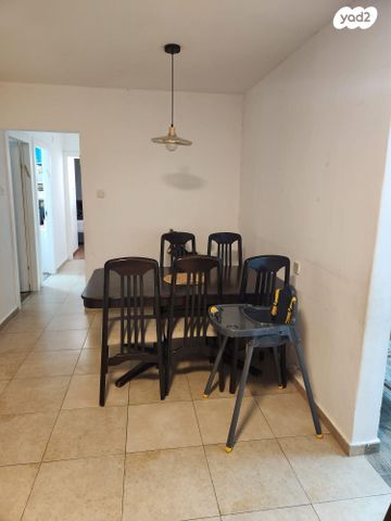 דירה, הרב אונטרמן 10, קרית הרב סלומון, פתח תקווה