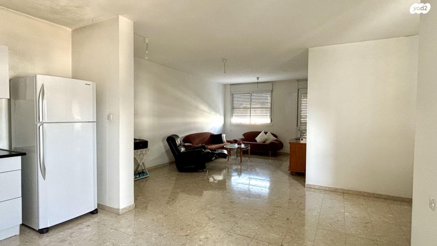 דירה, דרך זאב ז'בוטינסקי 117, נחלת גנים, רמת גן