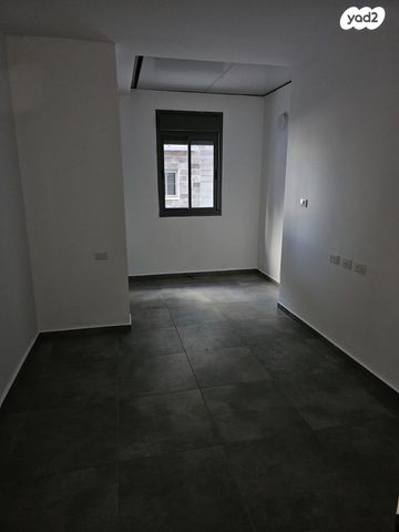 דירה, לח"י 13, שאר העיר, בני ברק