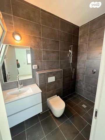 דירה, דרך יבנה 16, ב' / צפון מערב העיר, רחובות