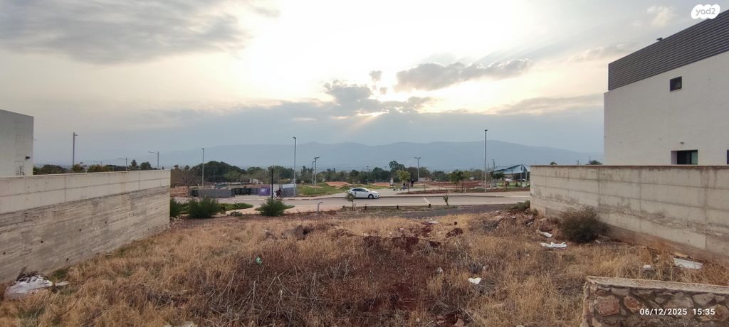 מגרשים, שדה נחום 1, שדה נחום, שדה נחום