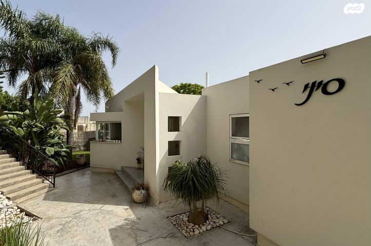 בית פרטי/ קוטג', סנונית 8, מצפה אבי''ב, מצפה אבי"ב