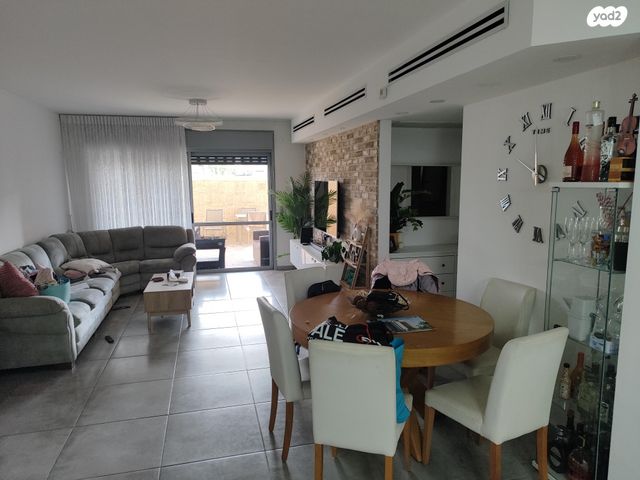 דירת גן, בקעת רימון 14, שקמים ואגמים, אשקלון