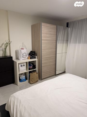 מרתף/ פרטר, האהבה 24, שרונה, כפר יונה