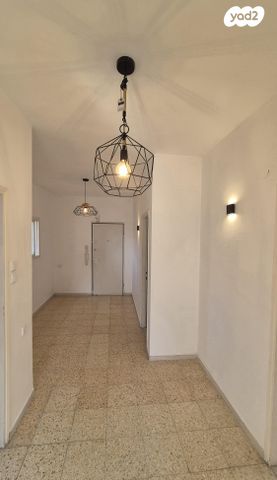 דירה, ארלוזורוב 60, שכונת חשמונאים, מרכז העיר א, רמת גן