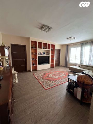 דירה, הגיבורים 31, מרכז העיר, חדרה