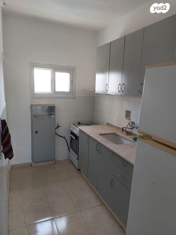 דירה, דרך השלום 42, שכונה ג', באר שבע