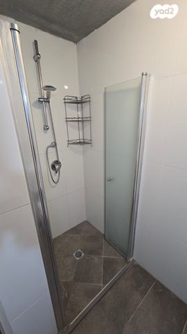 דירה, ברל כצנלסון 4, שיכון ה', קרית שמונה