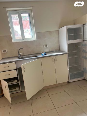 יחידת דיור, דרך השיקמה 1, גינתון, גינתון