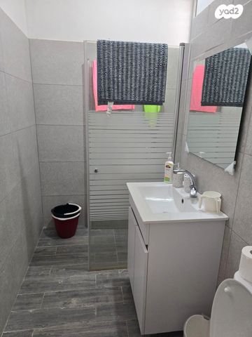 דירה, העלייה 69, שכונה ה', באר שבע