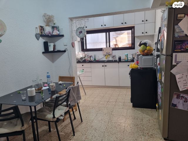 דירה, ברל כצנלסון 86, נווה עמל, הרצליה