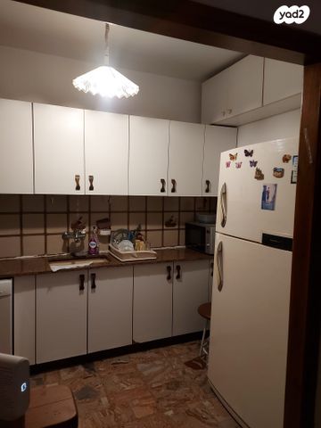 דירה, הכובש 11, רמב"ם, ראשון לציון