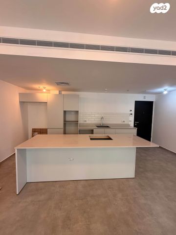 דירה, בילטמור 14, הצפון החדש - כיכר המדינה, תל אביב יפו