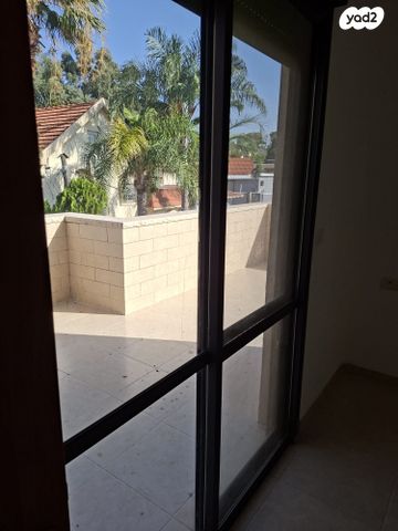 דירה, הנשיא 62, שיכון א', קרית שמונה