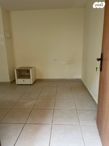 יחידת דיור, דרך השיקמה 1, גינתון, גינתון