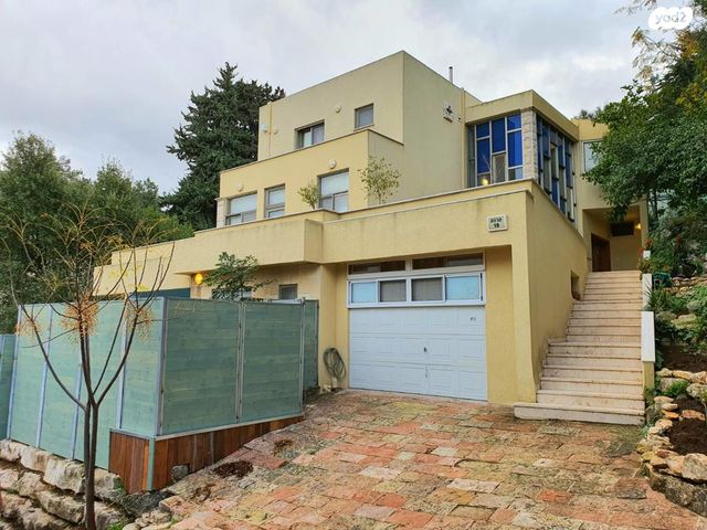 דירת גן, מרווה 10, שבעת המינים, כפר ורדים