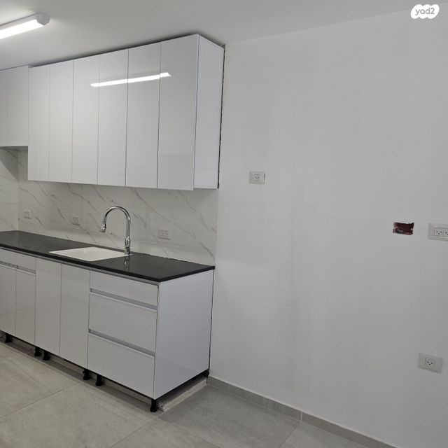 דירה, כרמי 12, התקוה, בית יעקב, נווה צה"ל, תל אביב יפו