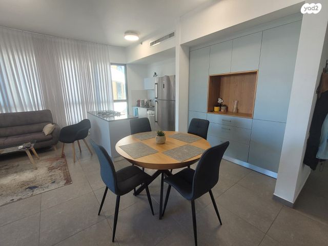 דירה, דרך מנחם בגין 158, מונטיפיורי, הרכבת, תל אביב יפו