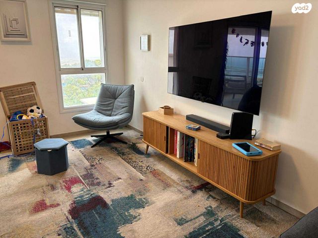 גג/ פנטהאוז, סמטת תרשיש 6, השמורה, זכרון יעקב