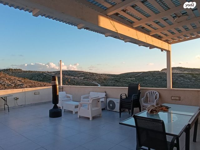 בית פרטי/ קוטג', תירוש 5, בית אריה / עופרים, בית אריה / עופרים