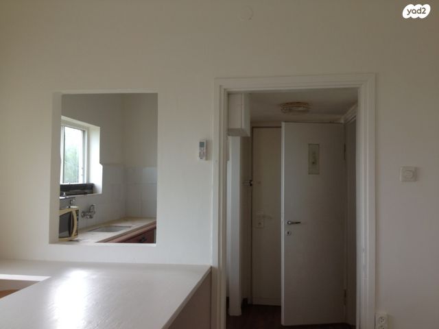 סטודיו/ לופט, יפה נוף 119, כרמל מרכזי - שד' קיש, חיפה