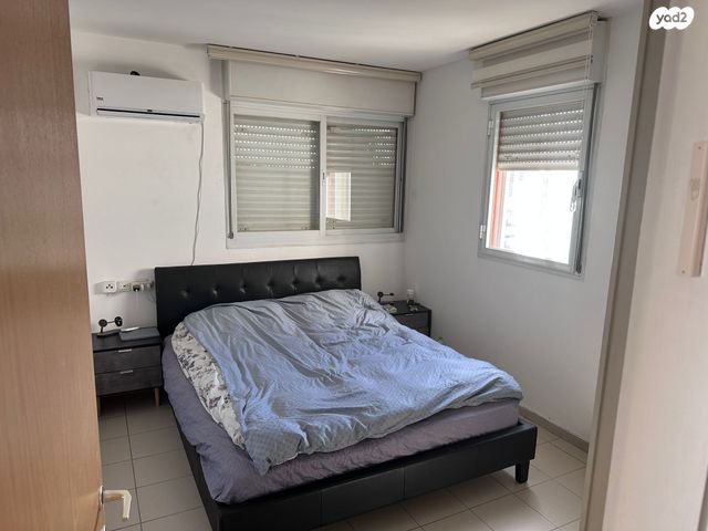 הרצל רוזנבלום 15