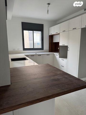 מניה שוחט 11